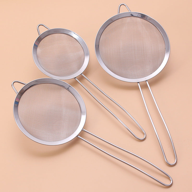 Pack of 3 Stainless Steel Tea Strainers - High - Quality Tea Infusers with Large Handle for Green Tea and Lose Leaf Brewing